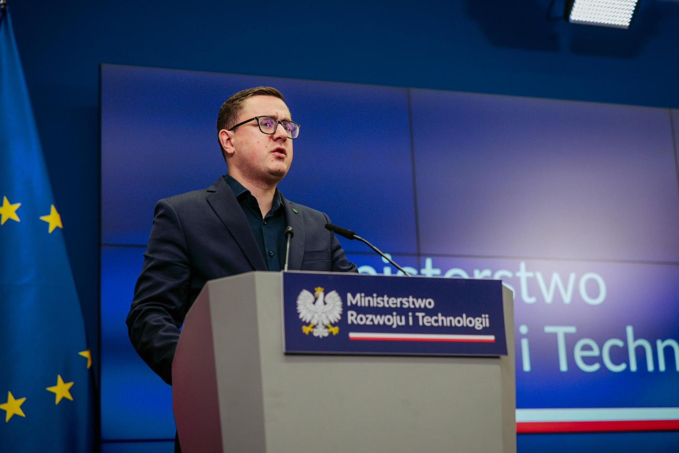 Miłosz Motyka  minister energii w rządzie Donalda Tuska / fot. Facebook