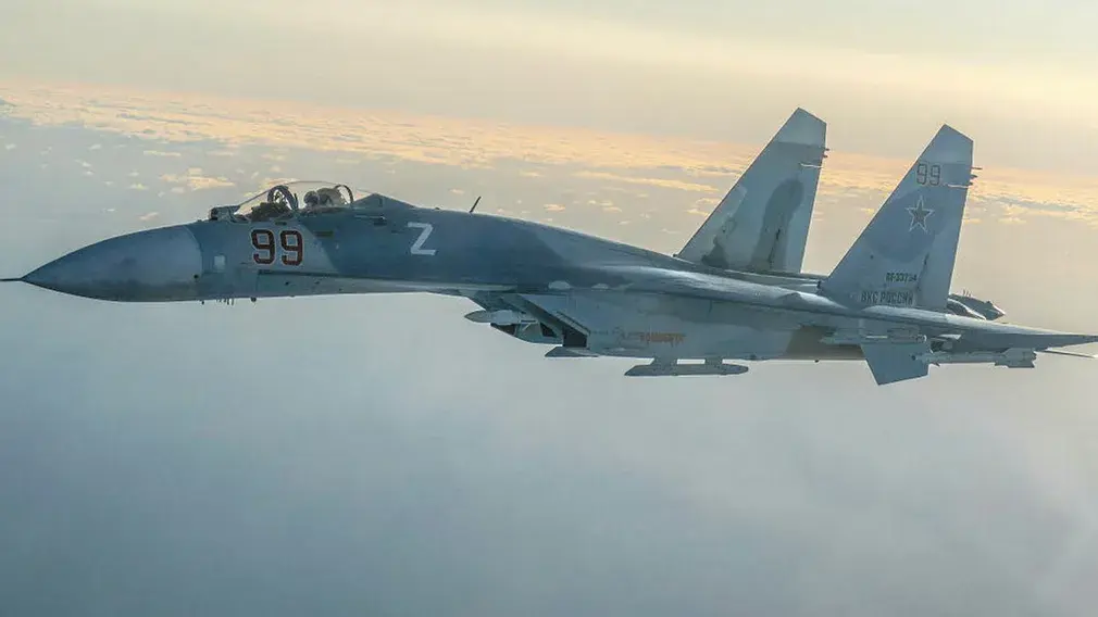 Su-27 Flanker sfotografowany nad Morzem Bałtyckim we wtorek. Fot. Forsvarsmakten