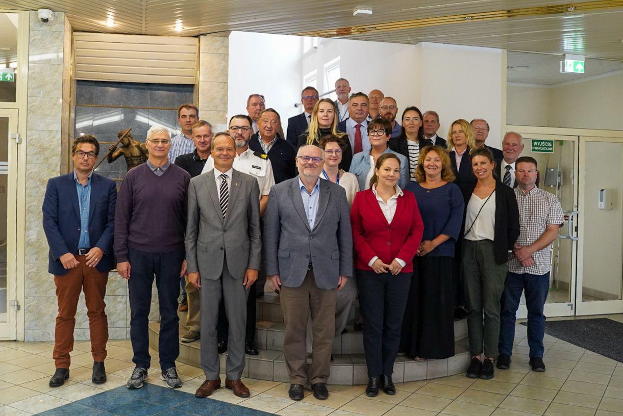 Obchody rocznicy przyjęcia Międzynarodowej Konwencji o Bezpieczeństwie Życia na Morzu  SOLAS 1974  / fot. PRS | Gazeta Morska