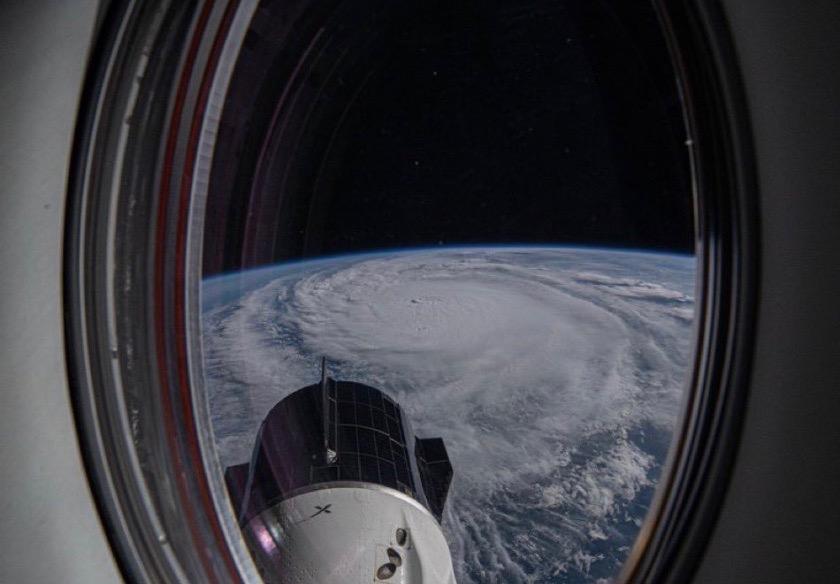 Huragan Milton sfilmowany z kosmosu przez astronautę fot. Stacja Kosmiczna ISS